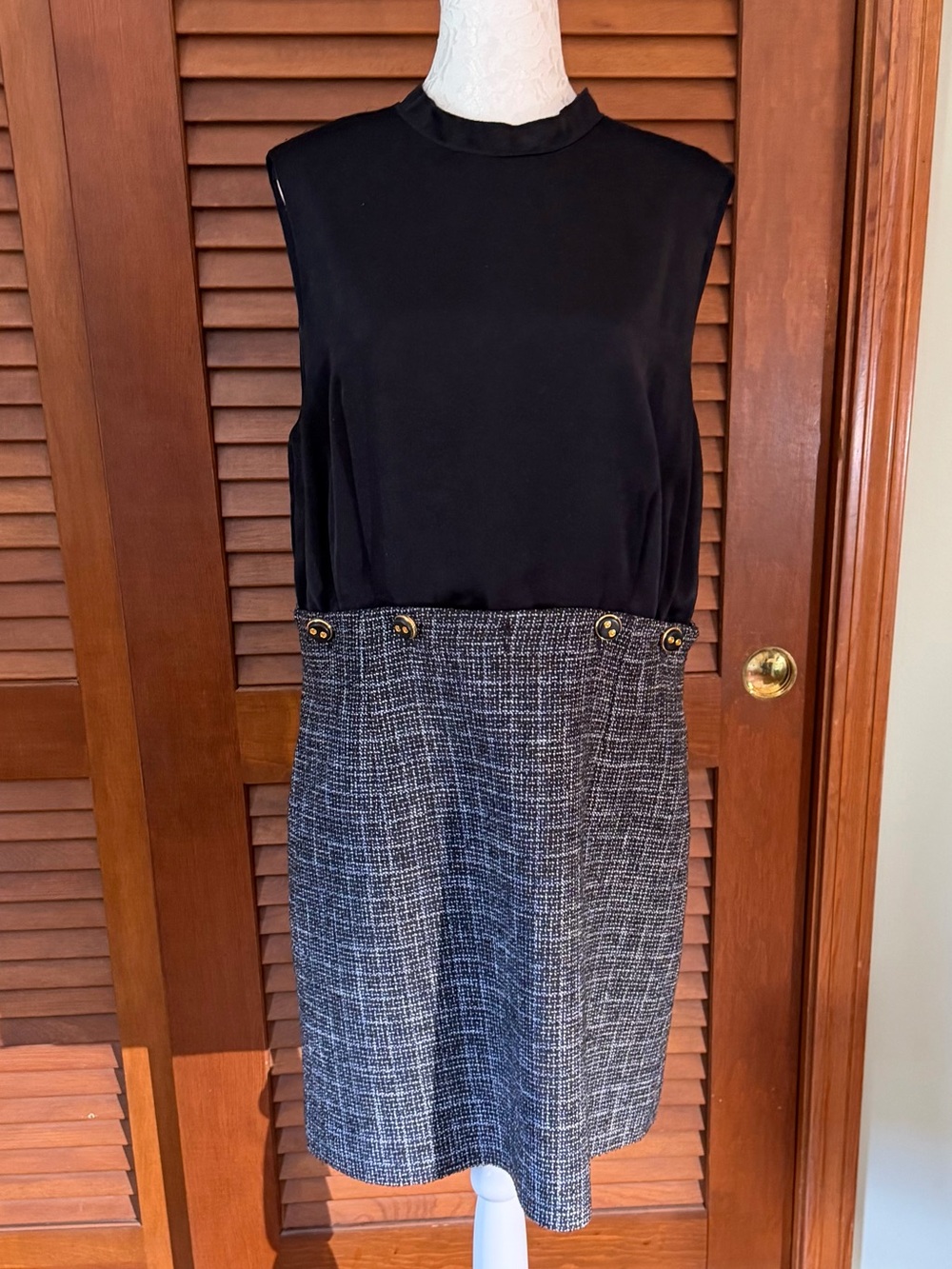 Authentic St John’s Dress Size 16
